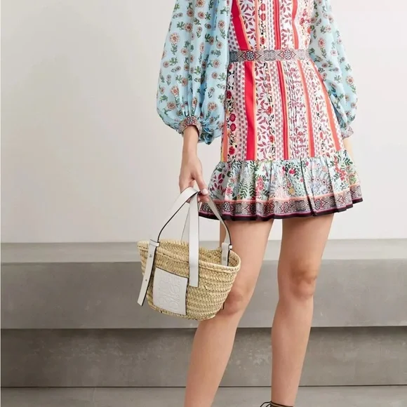 Alice + Olivia Raya Paloma Floral Puff Sleeve Dress - Picture 10 of 14